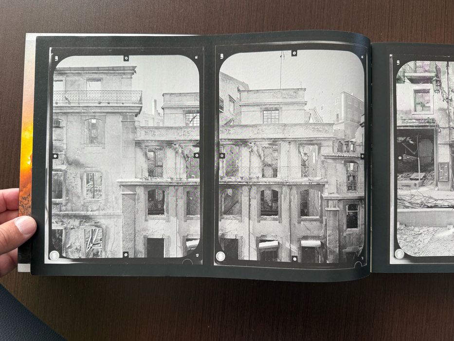 Livro "Chiado em Detalhe" de Álvaro Siza Vieira,