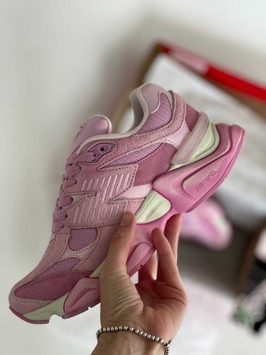 Женские кроссовки New Balance 9060 Pink Premium. 36-41
