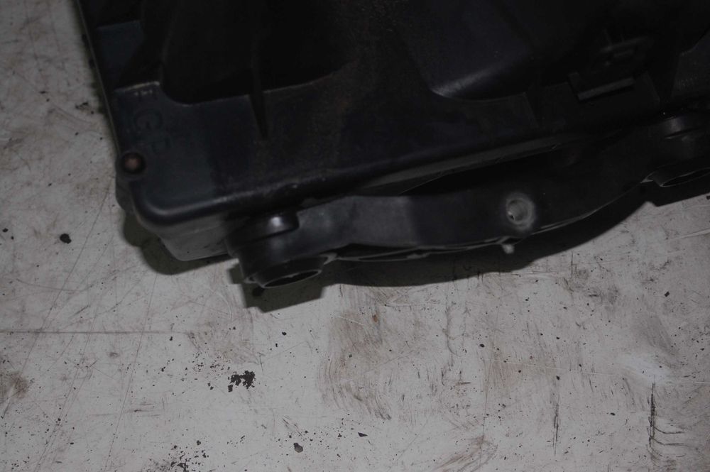 Obudowa filtra powietrza Opel Astra H 1.8b