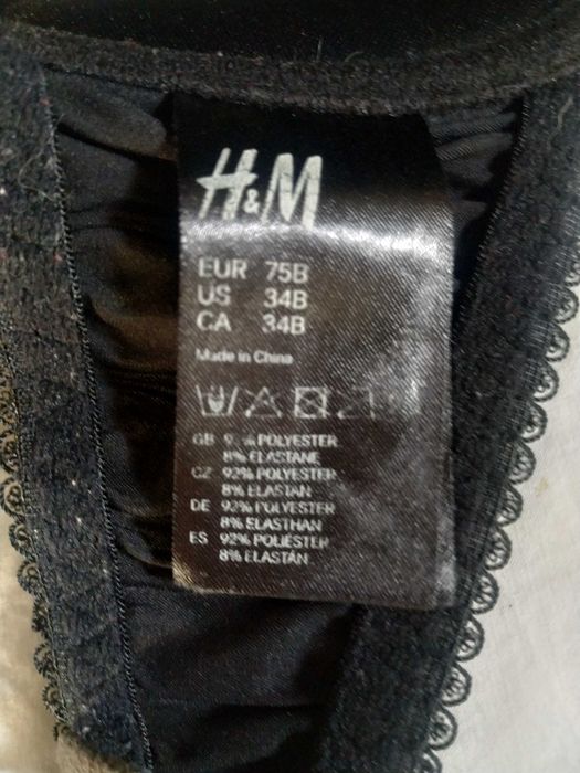 Sutien preto acetinado HM 75 b