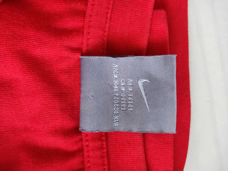 Koszulka Nike czerwona There is no finish line
