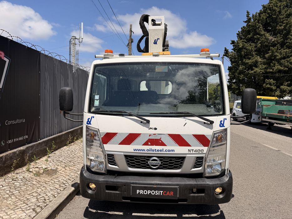 NISSAN CABSTAR 3.0 130cv Grua Cesto de 20M 2020 Apenas 28.000km ###OPORTUNIDADE###