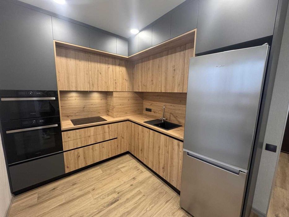 Продам квартиру в ЖК Казка ремонт м. Холодна гора