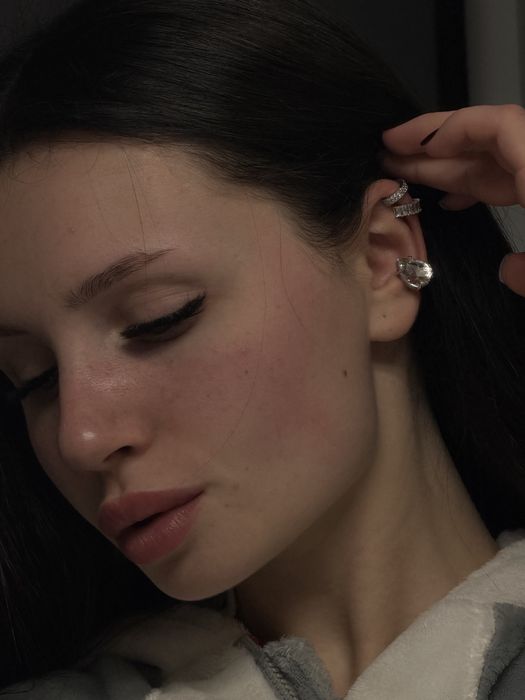 Продам каф 1700 грн стан ідеальний відомий бренд з пакуванням