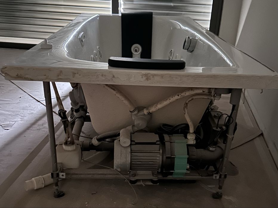 Banheira de hidromassagem