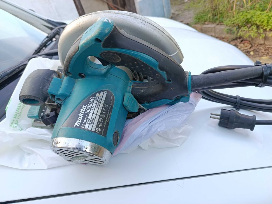 Serra  Manual de madeira