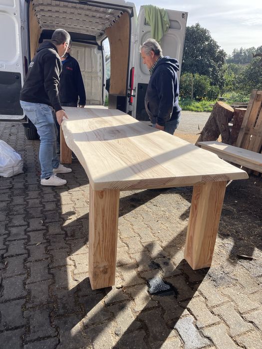 Mesas Rústicas em Madeira Maciça - Peças Única por medida