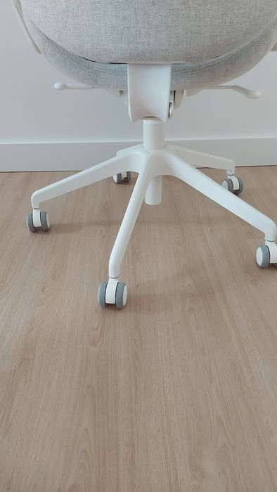 HATTEFJÄLL 
Cadeira giratória