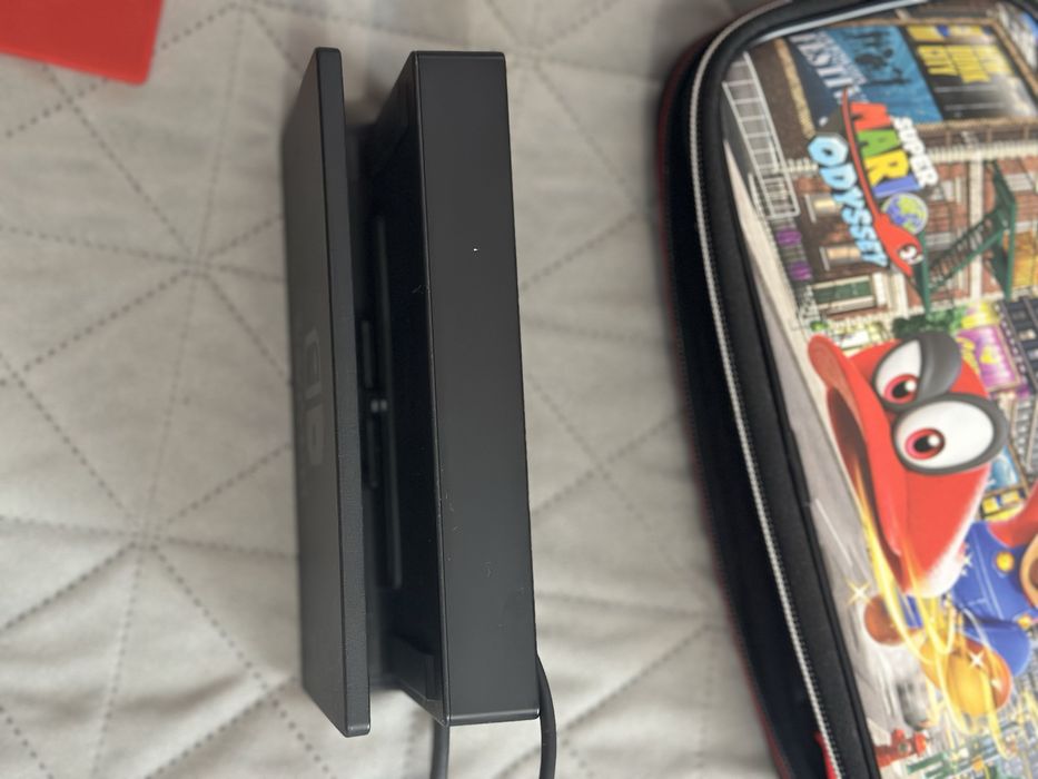 Nintendo Switch ігрова приставка