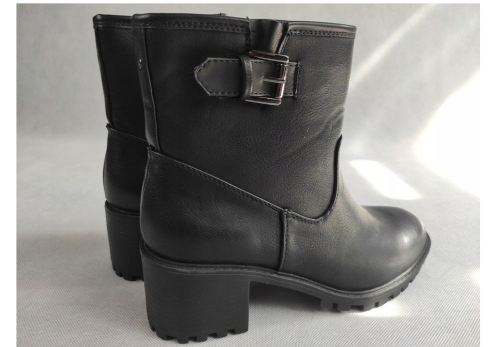 Botki New Look czarne wysokie, słupek r. 40 7