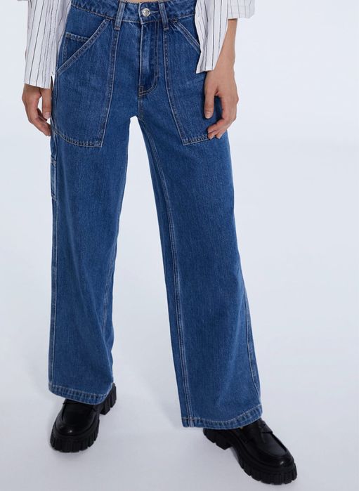 Джинси  карго Stradivarius