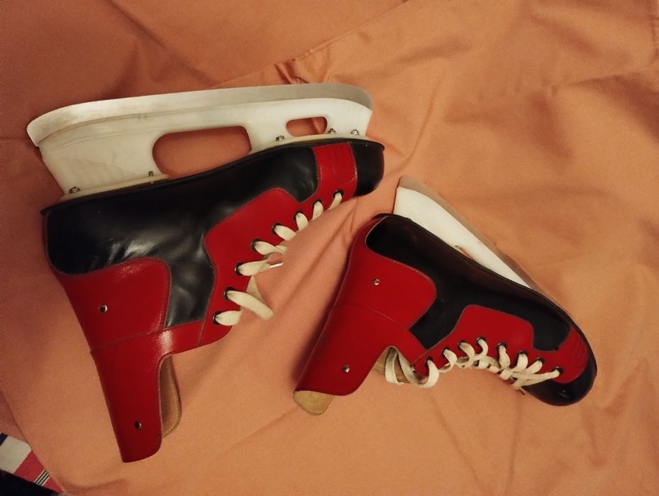 Хоккейні ковзани BOTAS