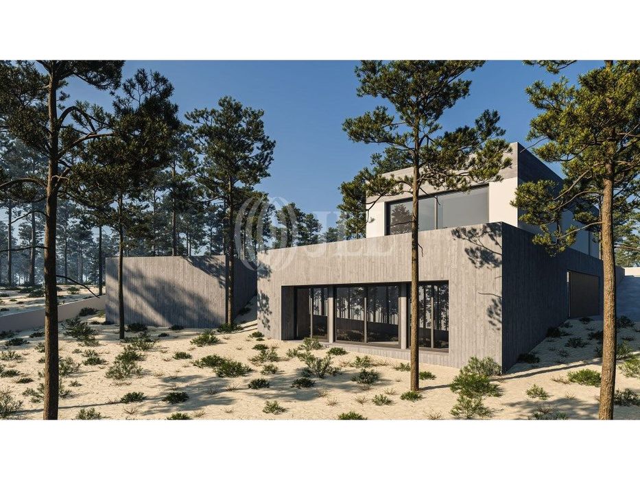 Moradia T4, nova, perto da praia no centro do Carvalhal