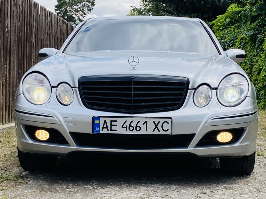 К вашему вниманию в породаже Mercedes Benz  надёжный конфортный w211 2003 года