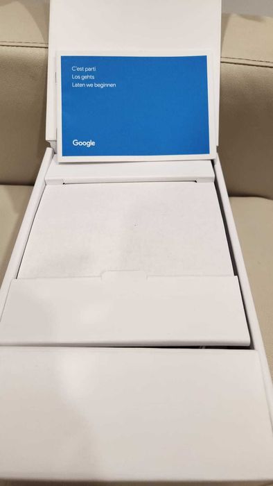 Coluna Google Nest Cinza