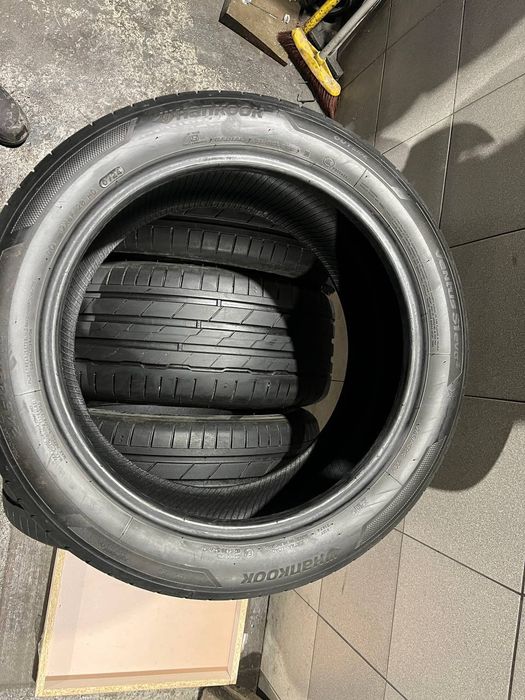 Шини / Резина літня.Hankook k127 ventus evo3   245/45/18