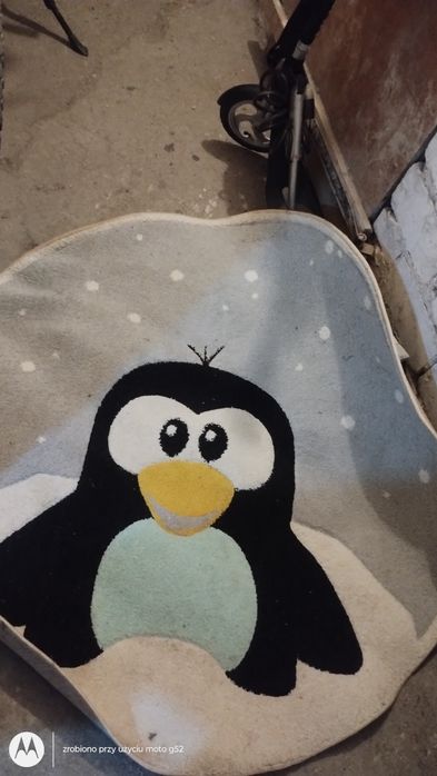 Okrągły dywan dla dzieci pingwin 133 cm