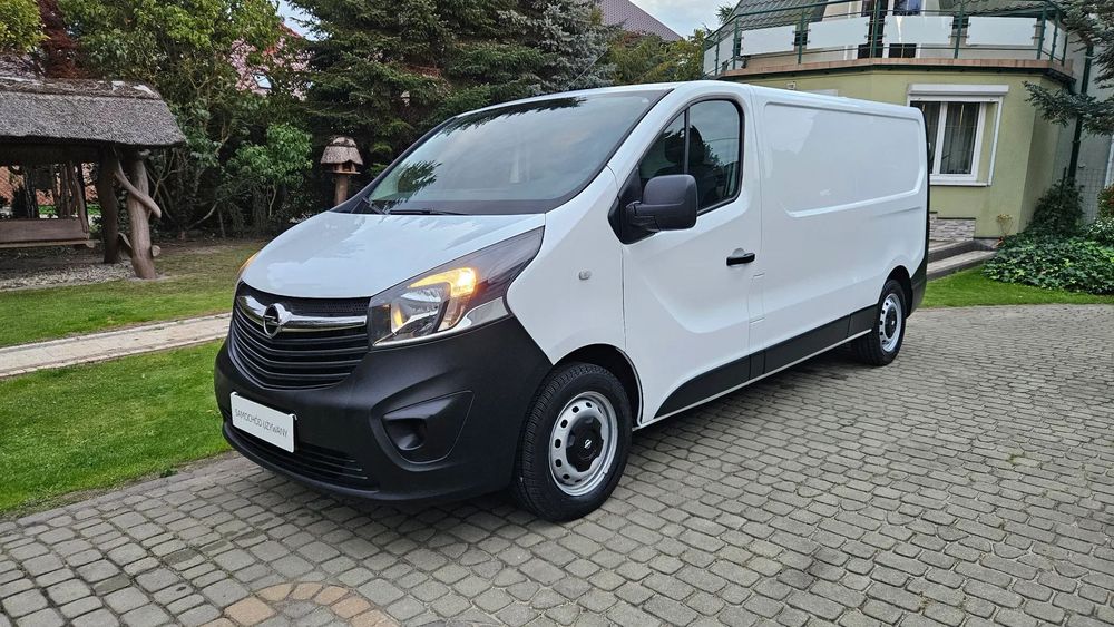 Opel Vivaro 120KM  L2H1 Długi 120KM Webasto Klima Super Stan