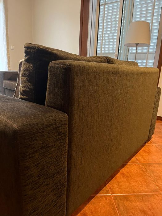 Dois Sofás de sala