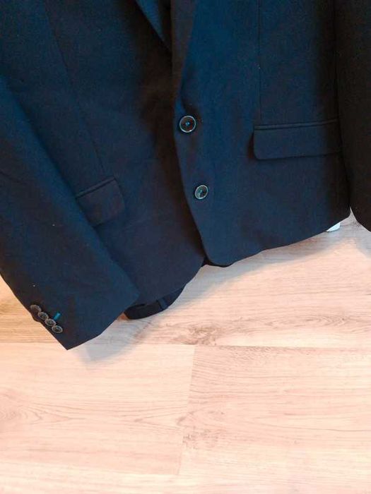 Garnitur granatowy marynarka plus spodnie