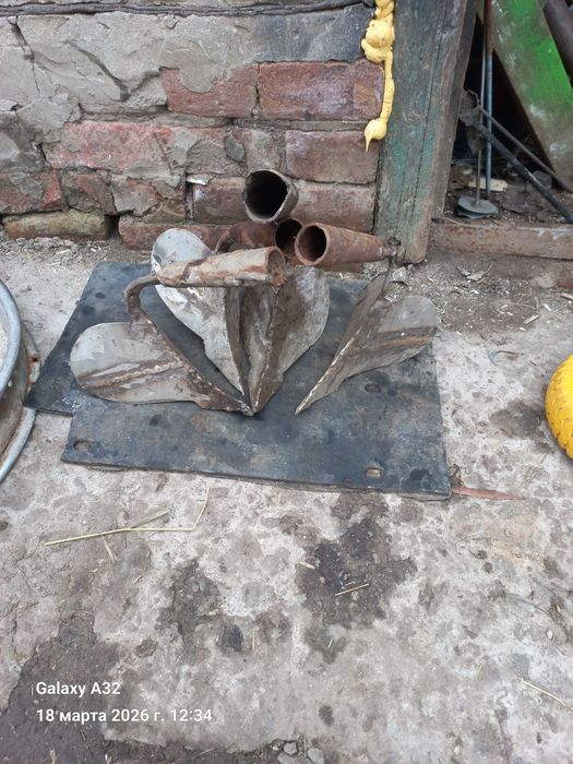 Продам культиватор,тяпку