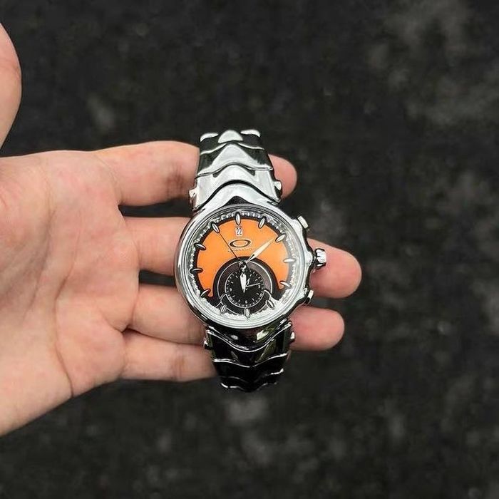 Часи Oakley Judge •  Y2K DRILL GorpCore