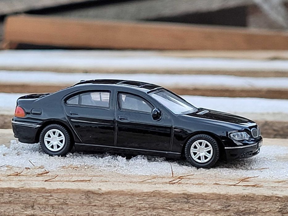 BMW 7 E65 735Li Kolekcja modeli 1:72 mega unikat hongwell M Power