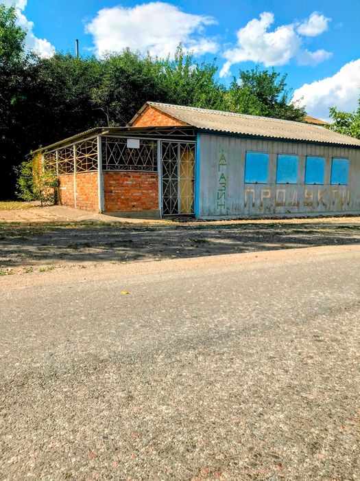 Продам  НЕДОРОГО МАГАЗИН с. Кінецьпіль