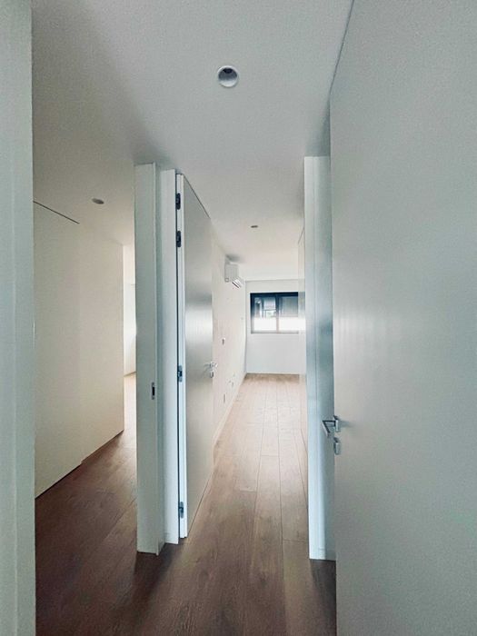 Arrendamento - T2 com terraço (ESPINHO)