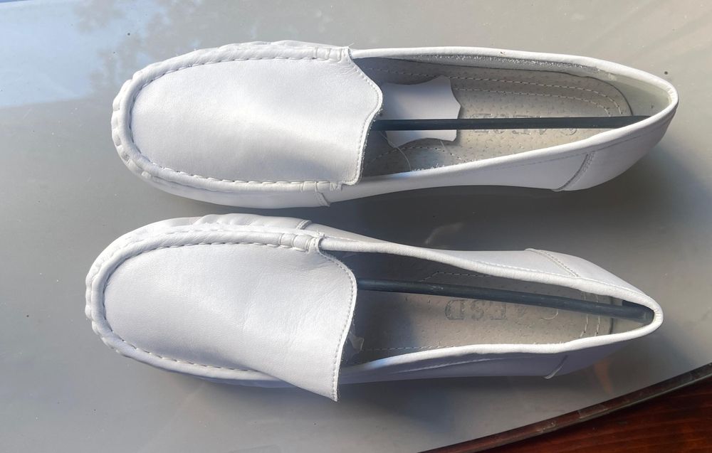 Туфлі мокасини розмір 38