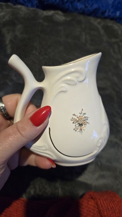 Pijałka kubek do picia.