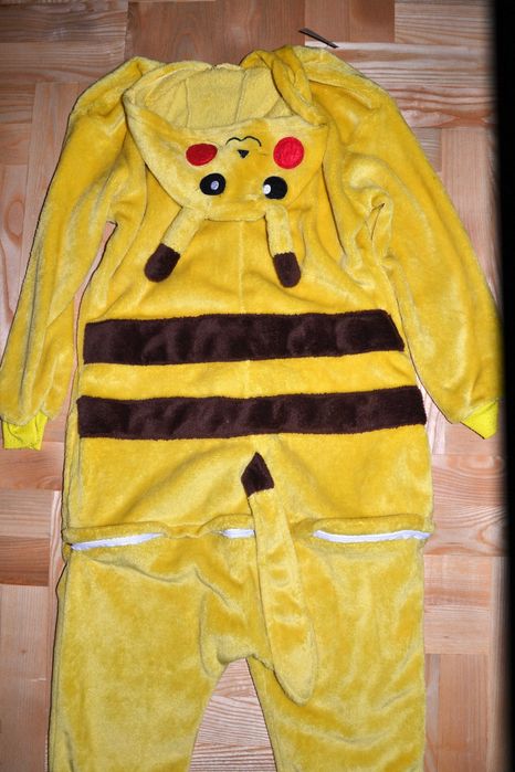 26^ pokemon Pikachu puchaty strój piżama przebranie  42/44