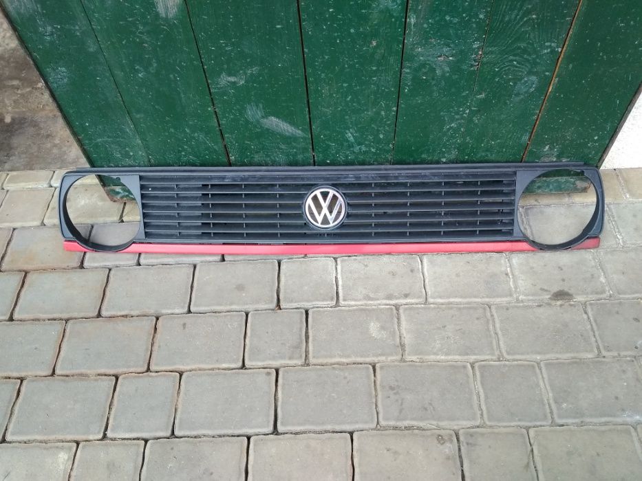 Уплотнітелі дверей гольф2 джетта