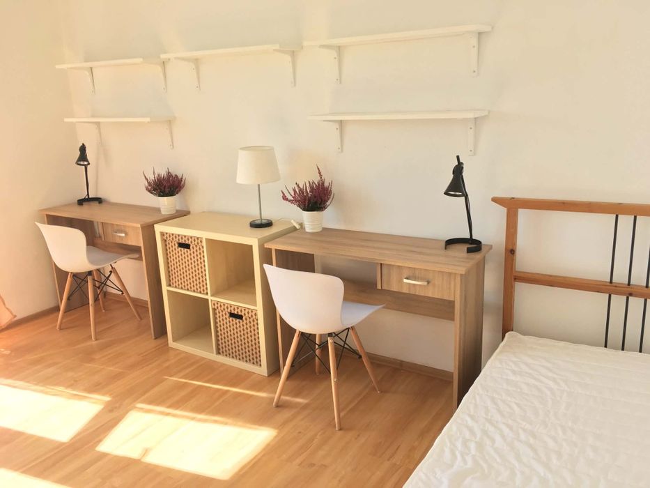 Duży, słoneczny pokój 2-os. z balkonem – mieszkanie studenckie (od właściciela)