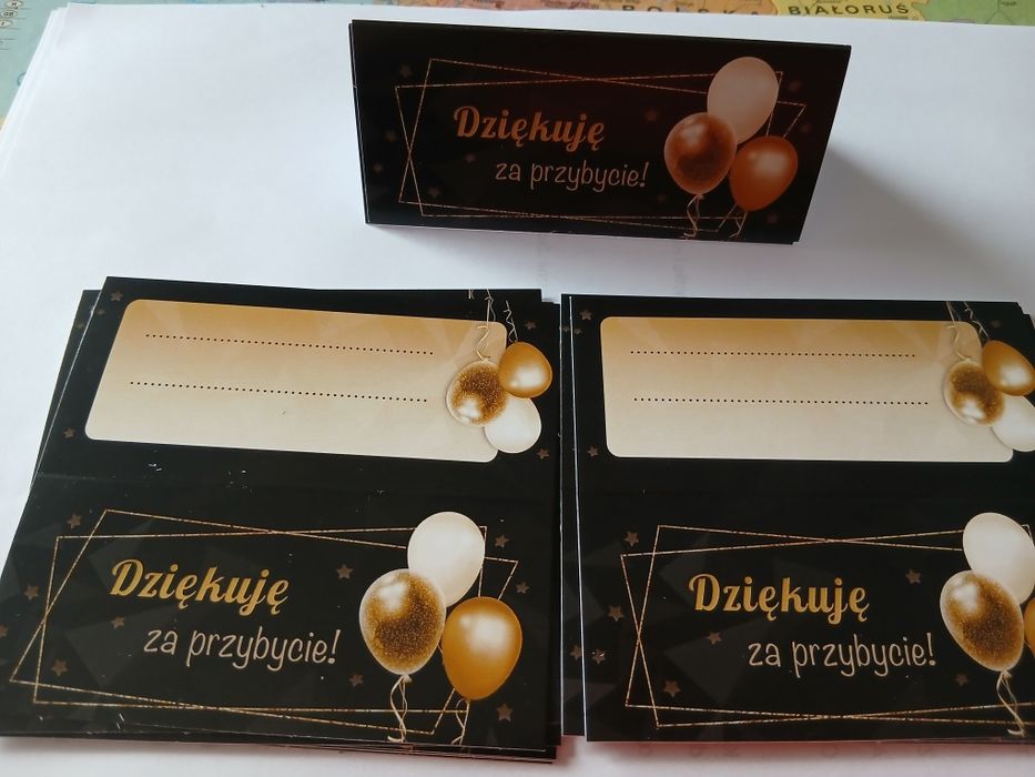 Winietki 15 szt.czarno-złote.