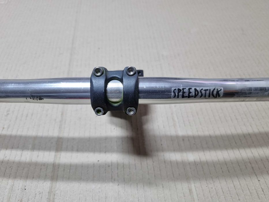 Kokpit rowerowy 560mm