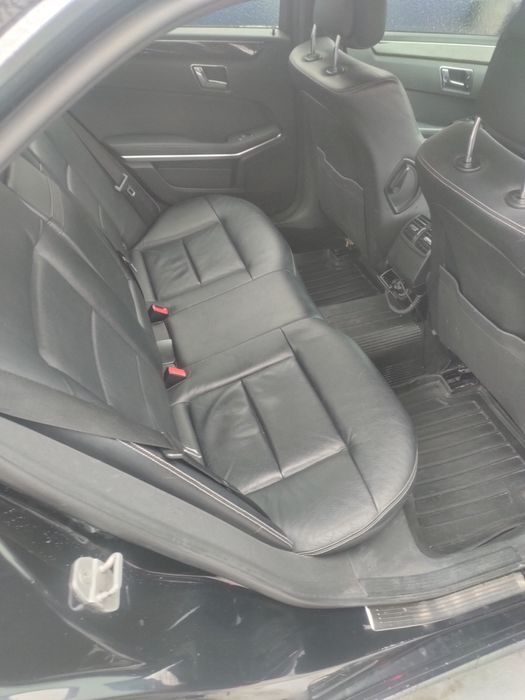 Mercedes-Benz E class w212 2011