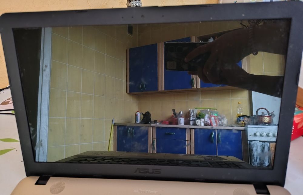 Продам ноутбук ASUS