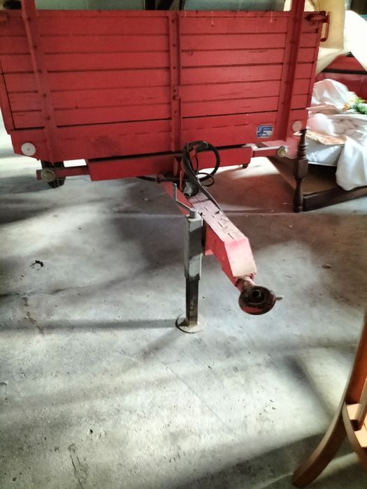 Reboque Herculano com matrícula