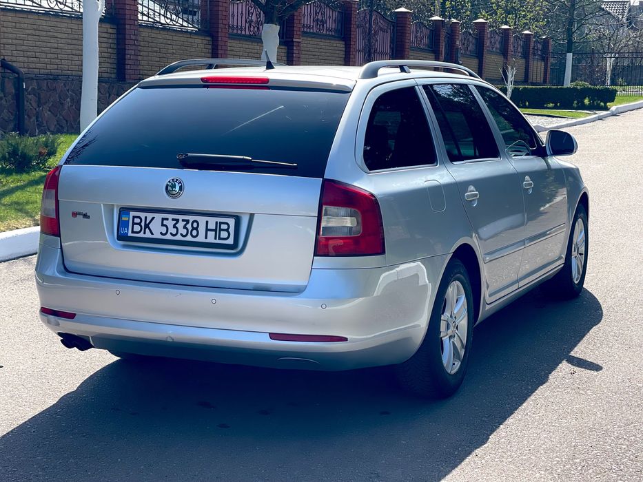 Skoda Octavia 2010 VIN TMBHK61Z7A2103970 фото оголошення 5 з 9