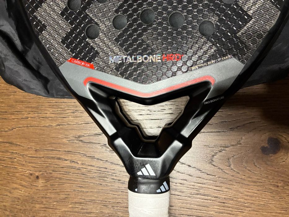Raquete Padel Adidas Metalbone HDR+ 2025