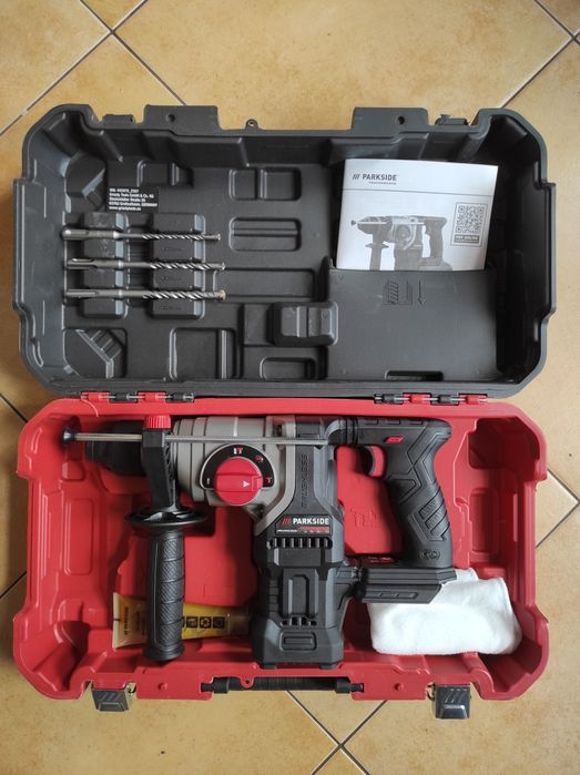 ПРОФЕСІЙНИЙ 3 Дж Акумуляторний перфоратор Parkside PKHAP 20-Li D4