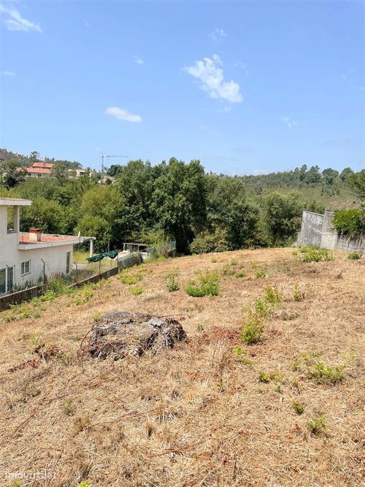 Terreno para Construção com Projeto Aprovado, localizado a beira da N2