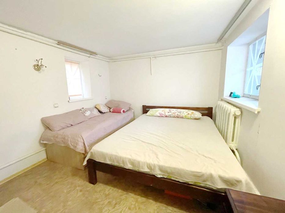 Продаж будинку з усіма зручностями в Корабельному районі.