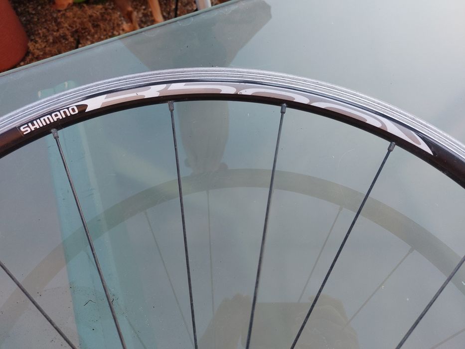 Rodas Shimano R500 com aperto rápido Estrada