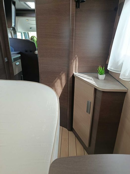 Autocaravana integral cama central