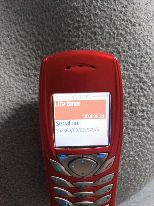 Мобільний телефон Nokia 6100 classic