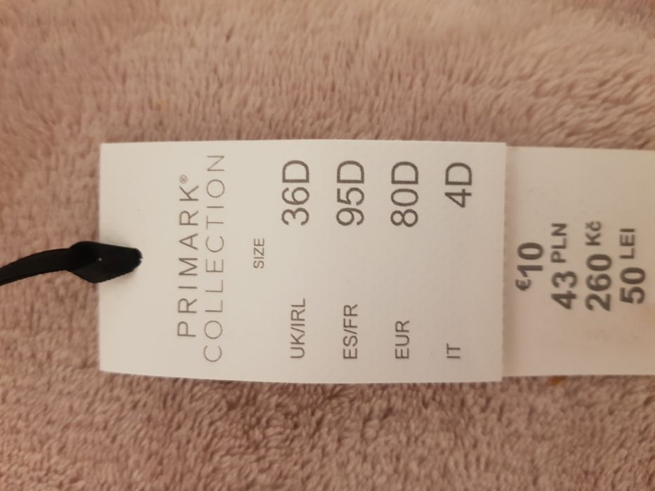 Biustonosz ze strapsami - nowy