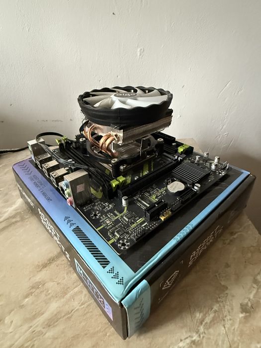 Machinist X99 PR9 + 2650v4 + Кулер aigo