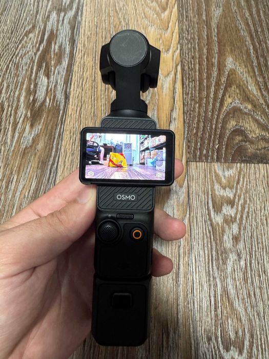 Екшн-камера DJI Osmo Pocket 3